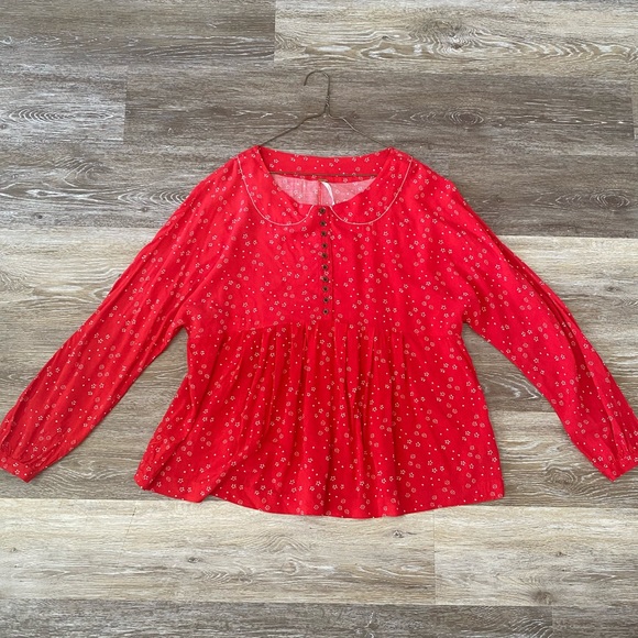 Free People Tops - FREE PEOPLE Babydoll Blouse